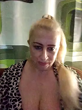 Esenia505 online show from November 28, 10:07 am