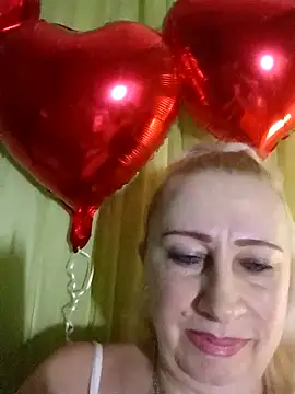 Esenia505 online show from February 17, 4:20 am