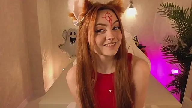 Snapshot of Daniela_Saules chatting on October 31, 9:21 am Daniela Saules online show from October 31, 9:21 am