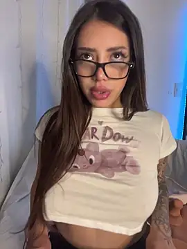 AshleyWinslow online show from March 25, 6:52 am