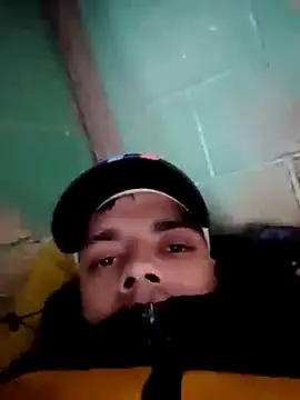 Snapshot of sentatebb chatting on October 29, 7:48 pm sentatebb online show from October 29, 7:48 pm