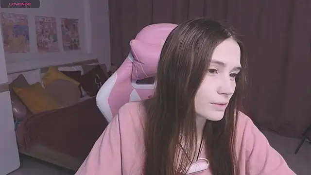 Hana Flo  online show from November 14, 2:49 pm