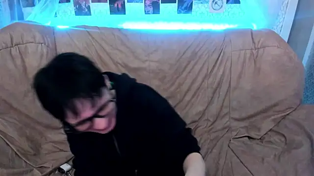 ErickaFetish online show from December 13, 8:25 pm