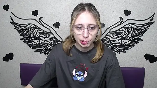 TracyLll online show from February 28, 6:14 am