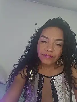 Snapshot of Jayleet_Kate chatting on November 19, 3:28 am Jayleet Kate online show from November 19, 3:28 am