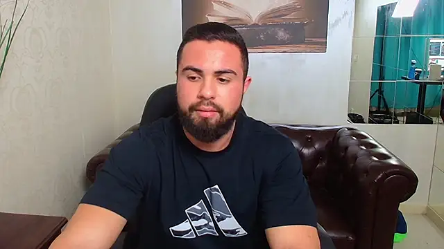 HayesWood online show from December 17, 5:46 am