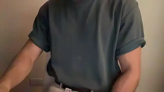 Snapshot of dudeseven chatting on August 1, 2:05 pm dudeseven online show from August 1, 2:05 pm