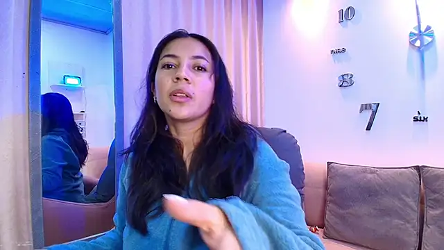 KamyGlam online show from January 16, 8:02 pm