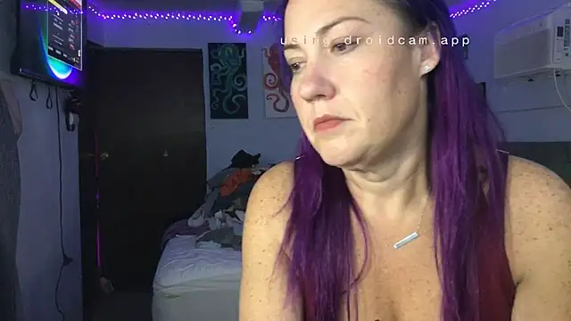 kristallic online show from December 21, 12:01 pm