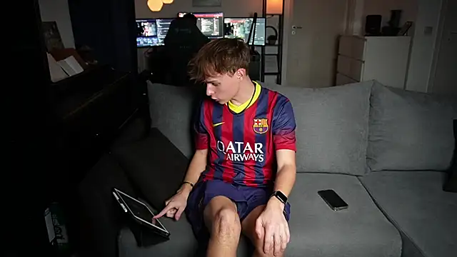 InnocentGuysOF online show from November 14, 6:28 pm