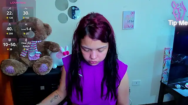 Emma boo online show from March 7, 4:26 pm