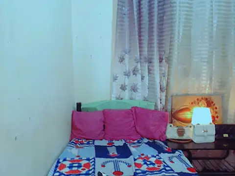Snapshot of EXOTICGEORGINA chatting on February 1, 10:03 am EXOTICGEORGINA online show from February 1, 10:03 am