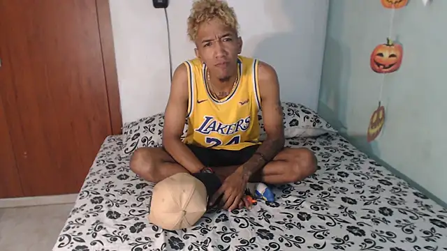 Snapshot of jeider_77 chatting on October 30, 7:25 pm jeider 77 online show from October 30, 7:25 pm