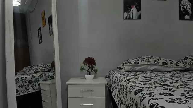 sexynova 93 online show from November 28, 8:11 pm