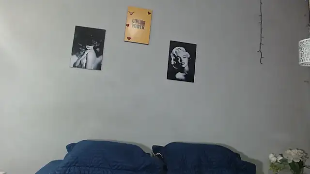 sexynova 93 online show from February 7, 7:28 pm