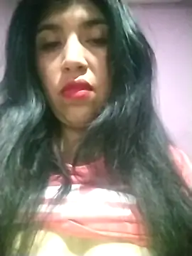 Snapshot of dulcevitasex chatting on December 1, 10:37 pm dulcevitasex online show from December 1, 10:37 pm