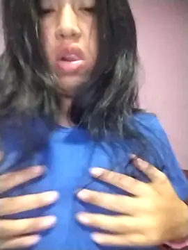 Snapshot of dulcevitasex chatting on December 2, 11:04 am dulcevitasex online show from December 2, 11:04 am