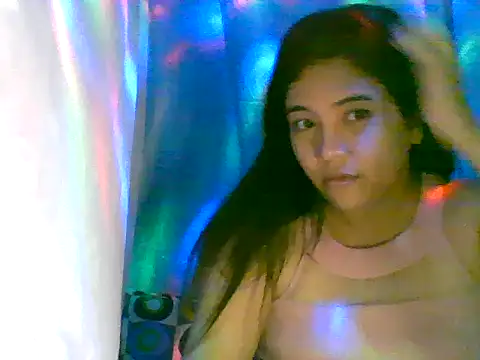 ann tine123 online show from December 3, 8:00 am