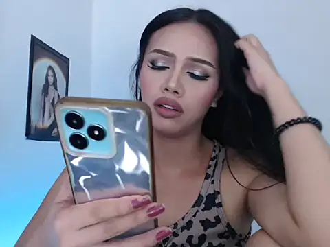 loveofparadise online show from April 5, 4:15 pm