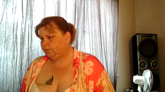 Sylviastar46 online show from June 14, 8:05 am