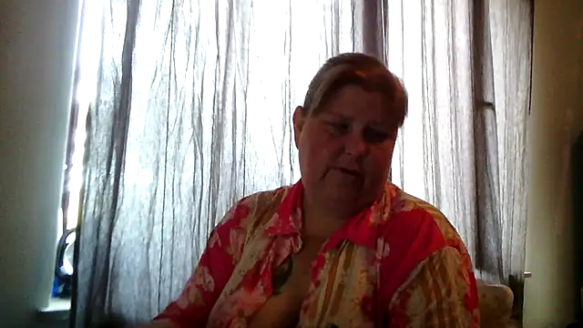 Sylviastar46 online show from June 18, 7:41 am