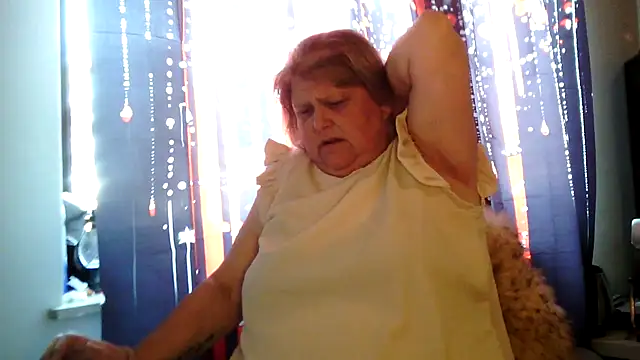 Sylviastar46 online show from June 27, 7:24 am