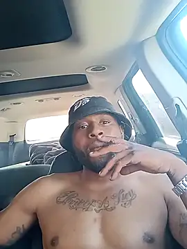 Snapshot of Bbc_dunc214 chatting on February 12, 6:36 pm Bbc dunc214 online show from February 12, 6:36 pm