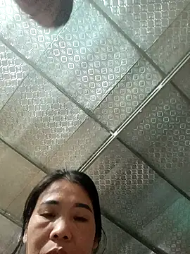 Snapshot of Nahata-suki chatting on November 1, 5:09 am Nahata-suki online show from November 1, 5:09 am