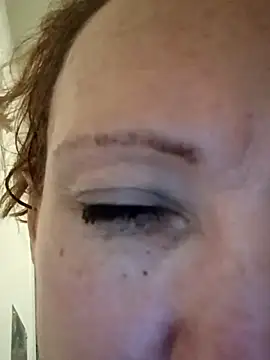 Snapshot of Karebearz1 chatting on November 10, 11:53 am Karebearz1 online show from November 10, 11:53 am