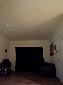 Karebearz1 online show from March 30, 8:48 am