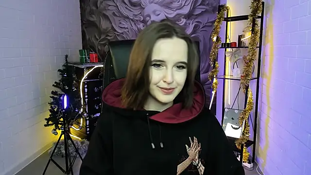 IreneBailey online show from January 13, 9:47 am