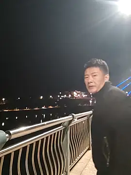 Snapshot of tian7788 chatting on December 17, 2:23 pm tian7788 online show from December 17, 2:23 pm