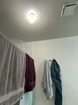 ezrah23 online show from April 2, 6:55 am