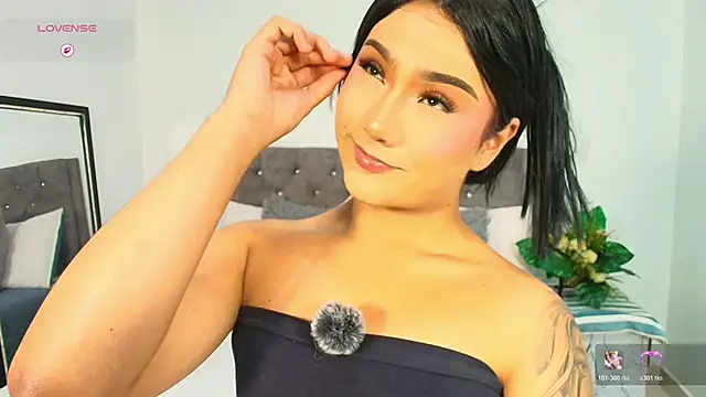 Snapshot of Vale_prado chatting on November 5, 1:27 am Vale prado online show from November 5, 1:27 am