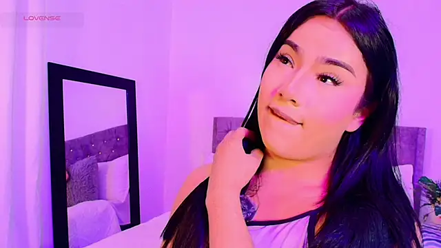 Snapshot of Vale_prado chatting on December 20, 11:28 am Vale prado online show from December 20, 11:28 am