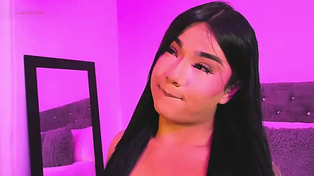 Snapshot of Vale_prado chatting on January 7, 11:12 am Vale prado online show from January 7, 11:12 am