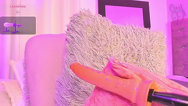 Snapshot of Vale_prado chatting on January 13, 11:26 am Vale prado online show from January 13, 11:26 am