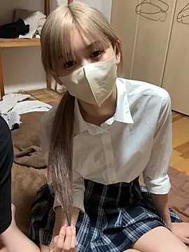 Snapshot of nene_2416 chatting on November 1, 3:36 pm nene 2416 online show from November 1, 3:36 pm