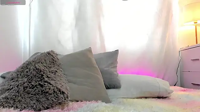 LahanaKimish online show from December 19, 1:29 pm