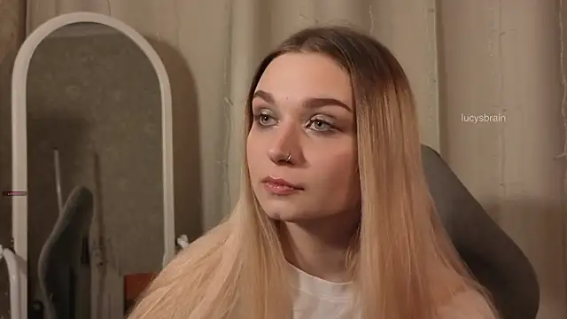 Snapshot of lani1funny chatting on February 27, 9:04 pm lani1funny online show from February 27, 9:04 pm