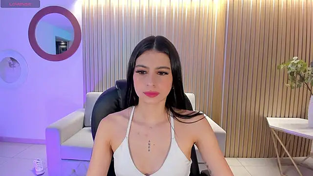 BellaConnorX online show from March 15, 11:33 pm