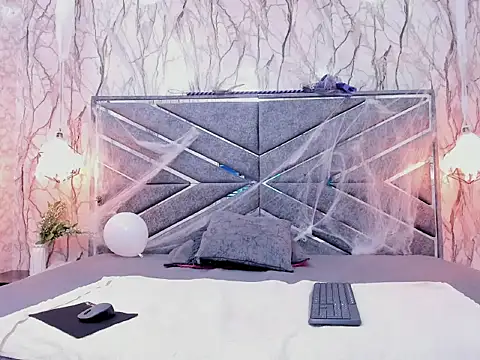 DIRTY MIIA  online show from November 3, 12:17 pm