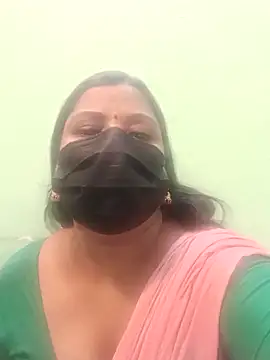 Snapshot of tamil_Nithya_J chatting on April 24, 8:39 am tamil Nithya J online show from April 24, 8:39 am