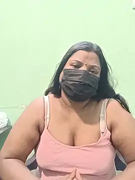 Snapshot of tamil_Nithya_J chatting on May 19, 4:46 pm tamil Nithya J online show from May 19, 4:46 pm