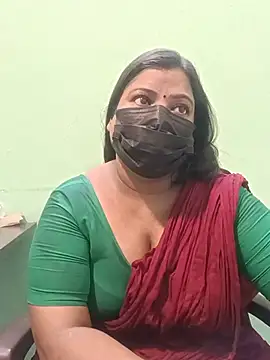 Snapshot of tamil_Nithya_J chatting on June 3, 5:18 pm tamil Nithya J online show from June 3, 5:18 pm