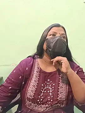 Snapshot of tamil_Nithya_J chatting on June 11, 4:49 pm tamil Nithya J online show from June 11, 4:49 pm