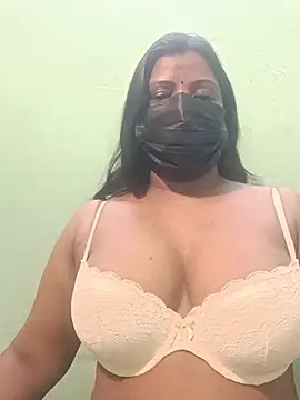 Snapshot of tamil_Nithya_J chatting on June 18, 5:17 pm tamil Nithya J online show from June 18, 5:17 pm