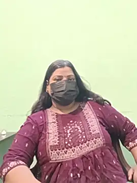 Snapshot of tamil_Nithya_J chatting on July 4, 7:36 am tamil Nithya J online show from July 4, 7:36 am