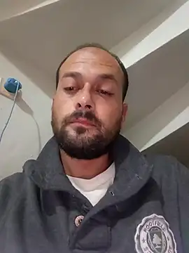 expenser37 online show from November 28, 9:28 pm