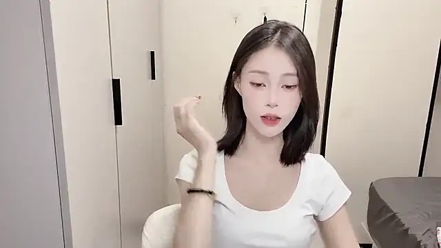 yuyu-33 online show from November 2, 12:18 pm